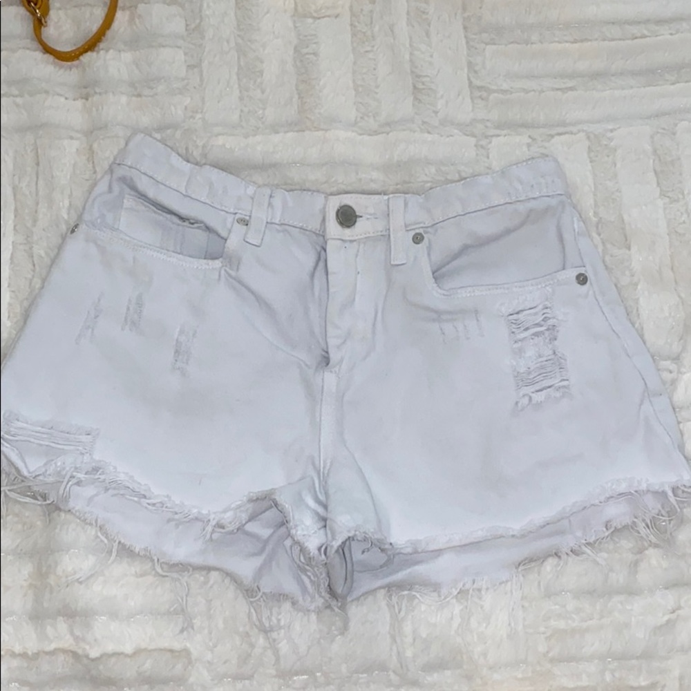 White high waisted shorts